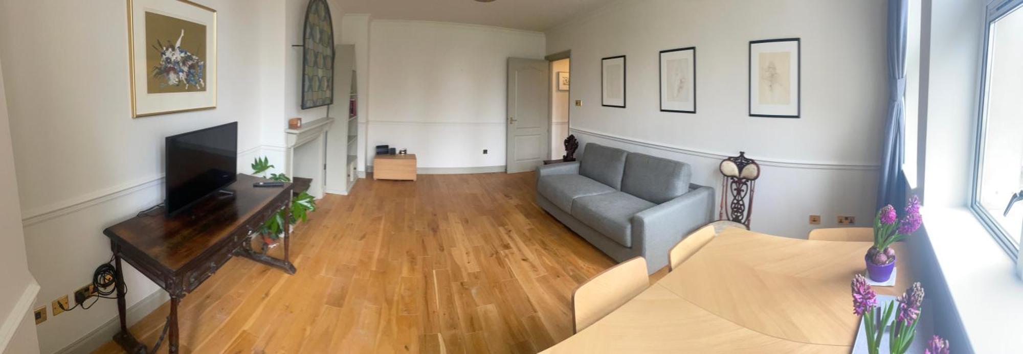 Garden View Flat On Georgian Square In Fitzrovia *