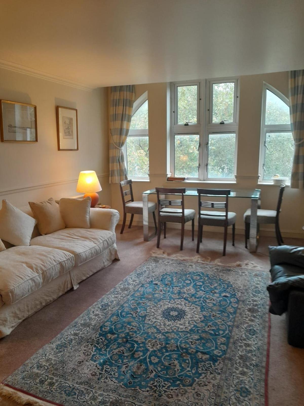 Garden View Flat On Georgian Square In Fitzrovia Apartment *